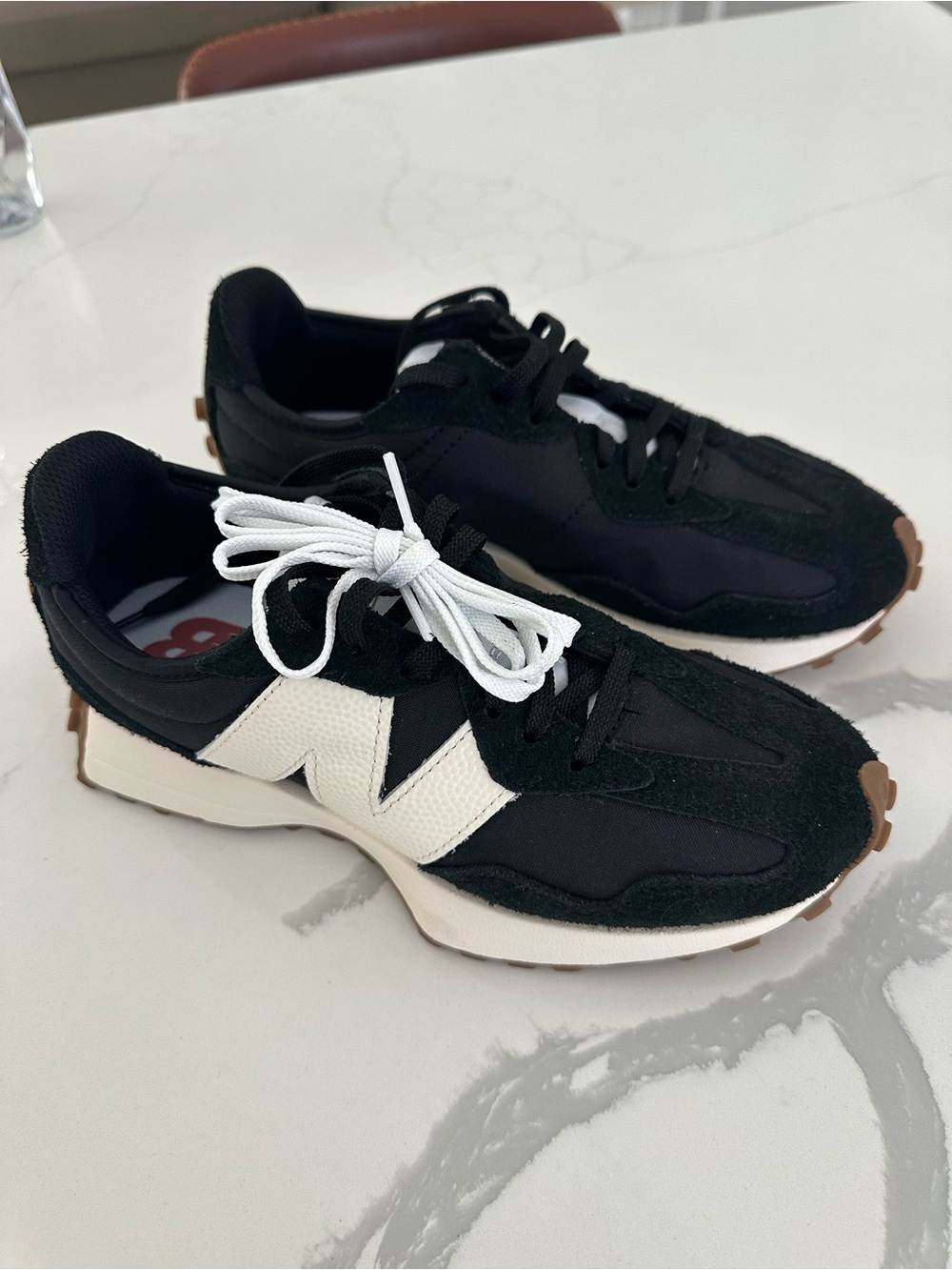 New Balance 327 size women 8 Retro Runner Sneakers